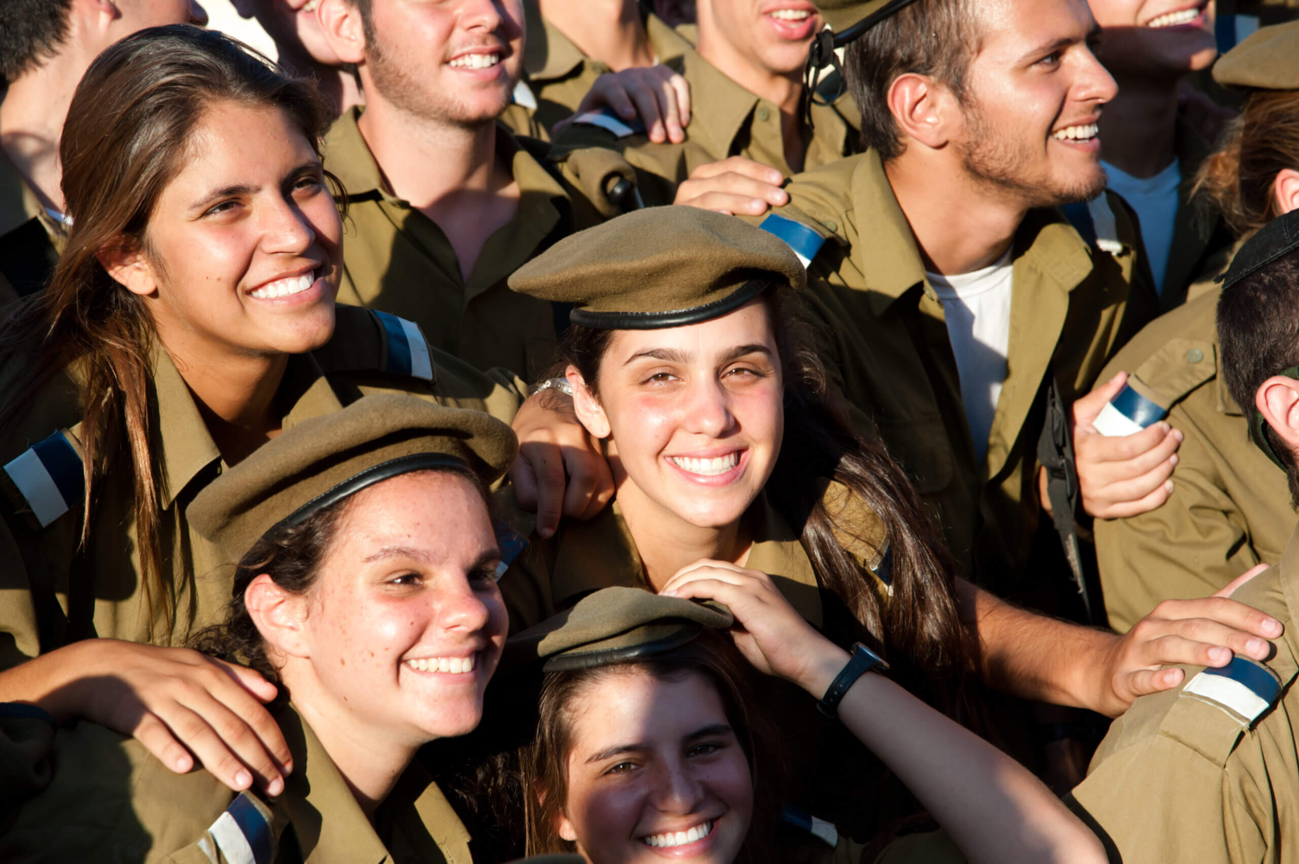 Read more about the article מנוער בכיתה יב' לחיילים בצה"ל!